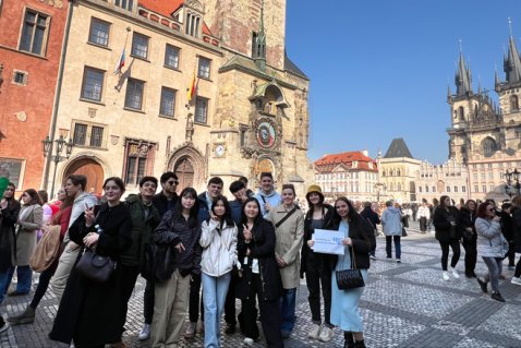 Prague City Guide Tour 2025